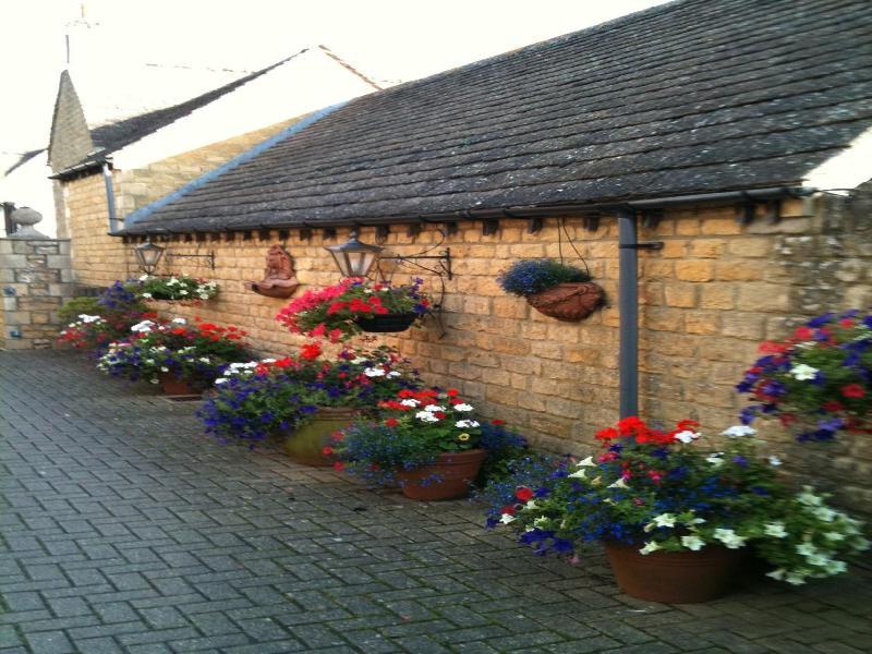 Broadlands Hotel Bourton-on-the-Water Exterior foto